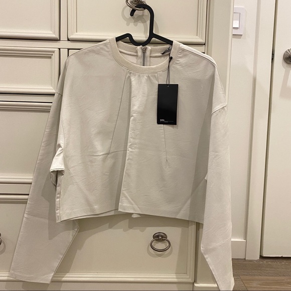 Zara white/off white faux leather long sleeve top - Picture 3 of 5
